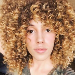 Meet your Posher, Jade